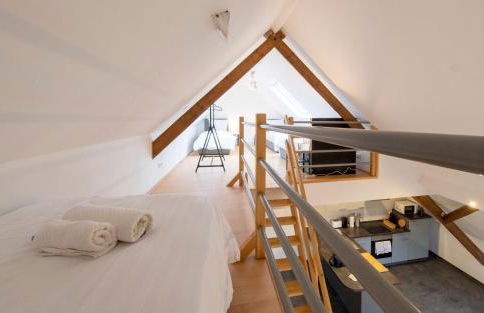 Stay and Work Apartment - 8 single beds - Garage - Foto 6