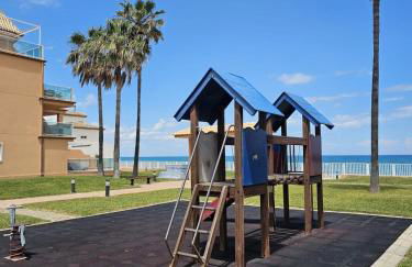 Apartamento frente al mar - Foto 9