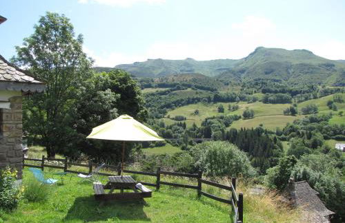 Chalet avec vue panoramique sur le Plomb du Cantal - Foto 30