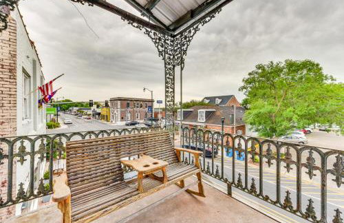 Charming Louisiana Getaway with Furnished Balcony! - Foto 22