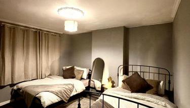 Cozy corner-Sleeps 8 guest Entire house Glasgow very central - Foto 3