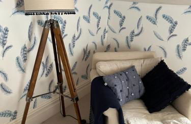 The Pink House - Photo 12