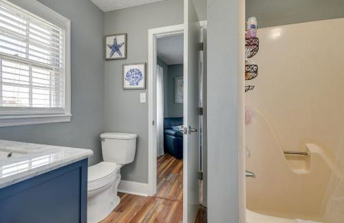 Walk to Water Coastal-Chic Home Near Myrtle Beach - Foto 18