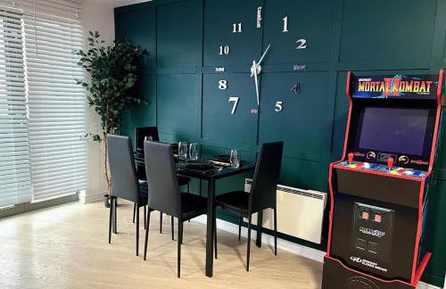 Game-Night Apartment Walk to Wolverhampton Centre - Foto 16