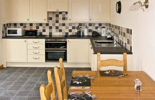 Ty Isaf Penrhyddion - Foto 4