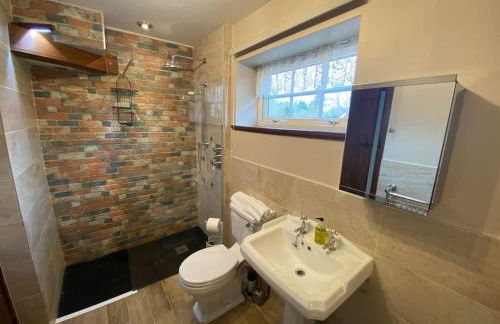 Eco-friendly Dorset cottage with spa set in heart of countryside - Photo 37