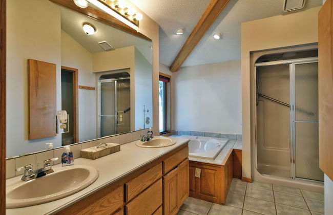 Cheif Lake Lodge - Photo 25