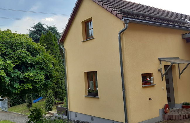 Great Holiday Home With Terrace Near Saxon - Foto 1