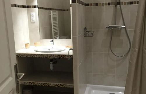 Maison moderne avec vue sur la mer à San-Martino-di-Lota - Foto 12