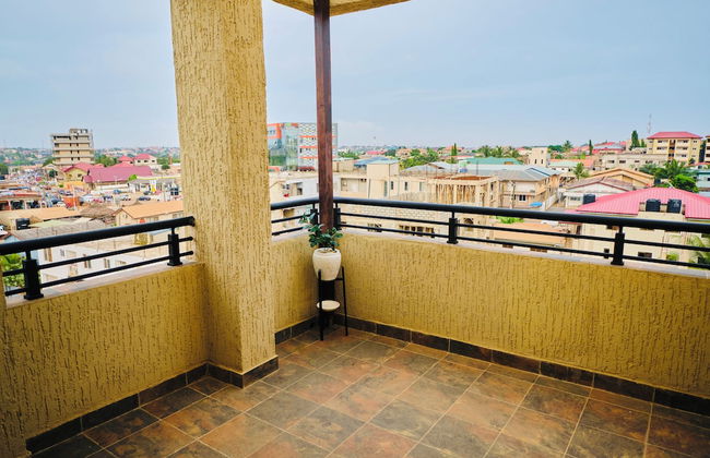 The Pearls East Legon - Foto 33