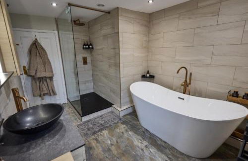 The Retreat-luxury cottage with hot tub (sleeps 4) - Foto 43