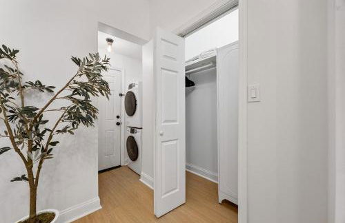 2BR and 2BA in Historic Brownstone near Subway - Foto 8