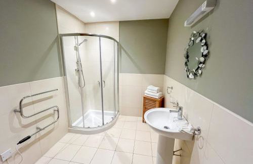 Apple Tree Lodge - Photo 13