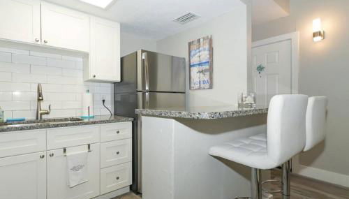 Siesta Key Village-Suite #3: A Block to the Beach! - Foto 2