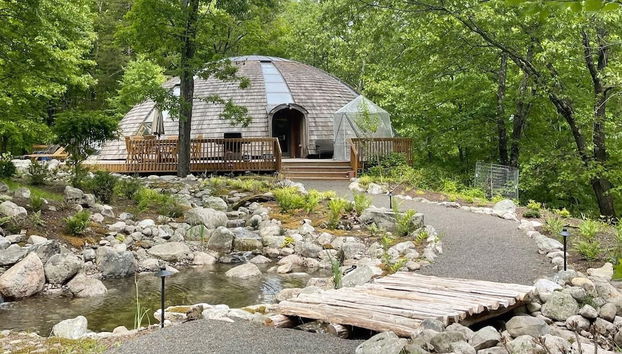 Unique Dome Home With Hot Tub & Piano, on 28 acres - Foto 2, Profilbild