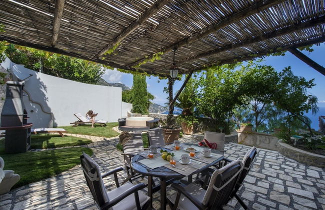 Casa Elena - In the Center of Praiano Parking Panoramic Hot tub - Photo 11