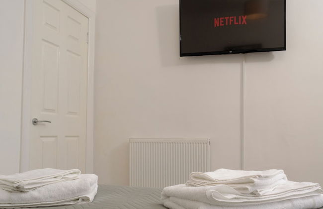 3-bedroom Apartment by Eden Project - Free Parking - Photo 5