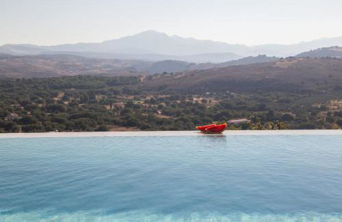 Eforasis Villas, with Heated Spa Whirlpool, by ThinkVilla - Foto 61