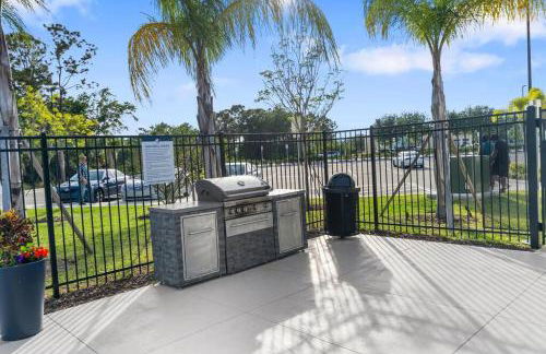 Elegant 3BR/2BA Condo Near Beaches & Attractions - Foto 37