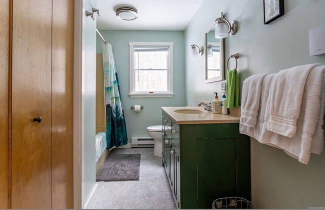 Ski Hike Lodge 5BR w Fire Pit Cozy Spaces - Foto 7