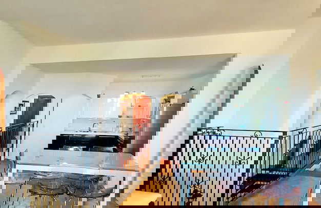 Villa a Stones Throw From the sea - Foto 26