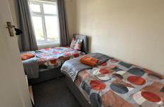 3 Bedroom House Sleeps 7 Ideal for Long Stays and Business Trips - Foto 12