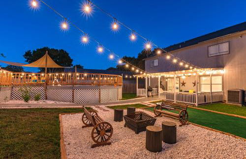 Luxury 5BR House with Pool by SeaWorld & Lackland - Foto 4