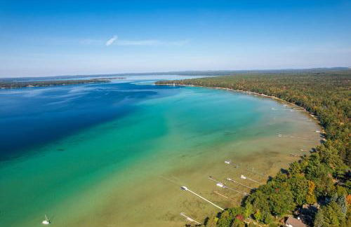 Higgins Lake Vacation Rental with Lake Views and Deck! - Photo 43