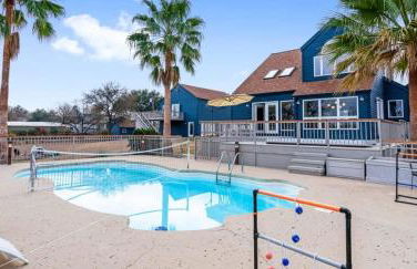 Scenic 5-Acre Retreat with Hot Tub Pool & Game Room - Foto 14