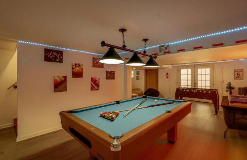 Hot Tub, Game Room and Fire Pit Canton Log Cabin - Foto 28