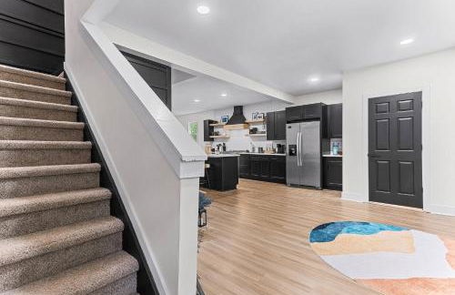 Spacious 4BR House Near Downtown, Perfect for Groups & Pets - Foto 42