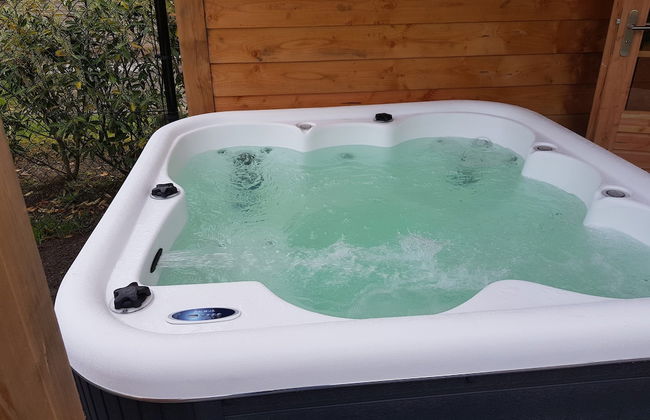 Nice Holiday Home with Sauna & Hot Tub near Wadden Sea - Foto 18