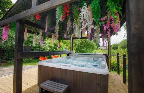 Oakwood Lodges with Hot tubs York - Foto 1