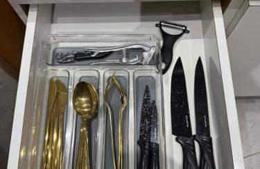 Hospede-se em Alphaville flat moderno com lazer - Foto 35