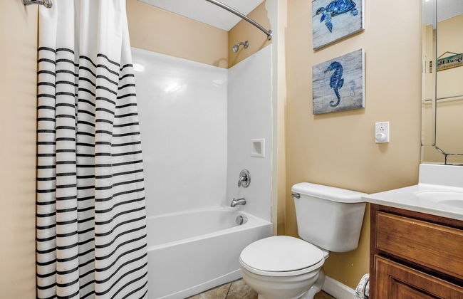 Corner Unit Right on the Sand, 2 Lagoon-style Pools, Spectacular Views - Foto 18