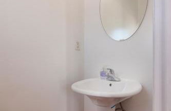 Spacious, Relaxing, 4 Bd 3.5 Ba Home In Petworth! - Foto 14