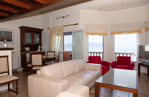 Pampas Seafront villa, 6 bedrooms, North Evvoia - Photo 49