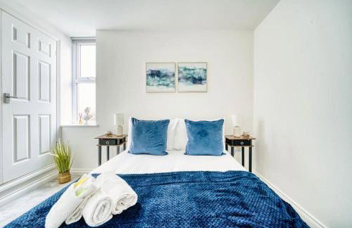 Stunning 2 Bed by the City Centre & Bute Park - Foto 14