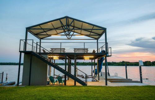 Luxury Lake LBJ House with Heated Swimming Pool and Spill Over Hot Tub and 2 Boat Slips - Foto 52