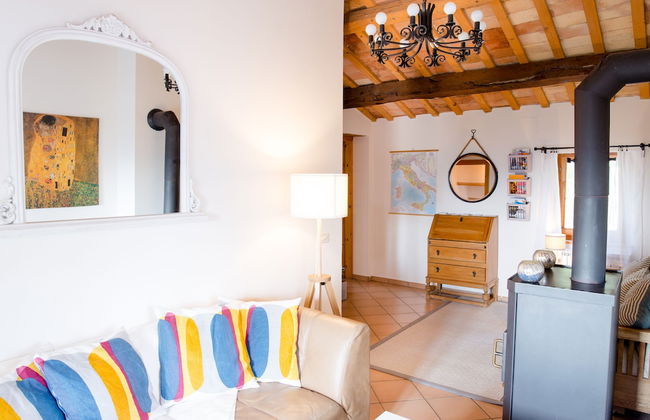 Home set in Olive Grove With Stunning Views - Foto 22