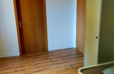 Leuna - Kurzzeitvermietungen direkt bei den Leunawerken, 2-3 Schlafzimmer - Foto 57