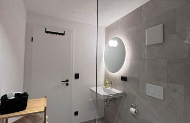 seeglueck ROSENHOF - naturnah Wohnen im Holz100-Vollholzhaus mit Whirlpool und Garten - Photo 30