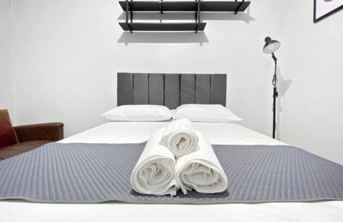 Econômico Plaza Shopping 1 Quarto Central - Foto 6