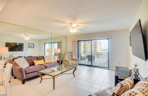 Walk to Coast Condo in Daytona Beach Shores! - Foto 3