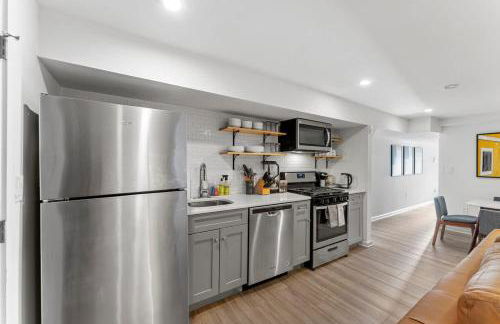 Stately DC Rowhome Spacious 7BR & 4BA #DCottage - Foto 46