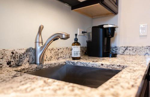 124 Lofts - Downtown Dundee - Walk to Dining - Foto 6