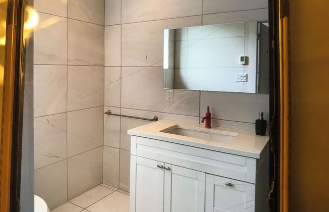 West Broadway guesthouse - Photo 58