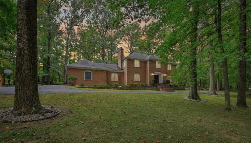 DC Luxury Retreat in Forest Spacious Full of Fun - Foto 2