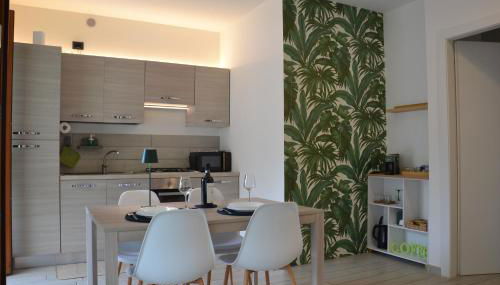 Cantaria Apartments Argegno - Lakeview Terrace & Pool - Foto 4, stove, minibar