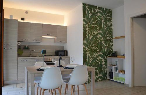 Cantaria Apartments Argegno - Lakeview Terrace & Pool - Photo 4